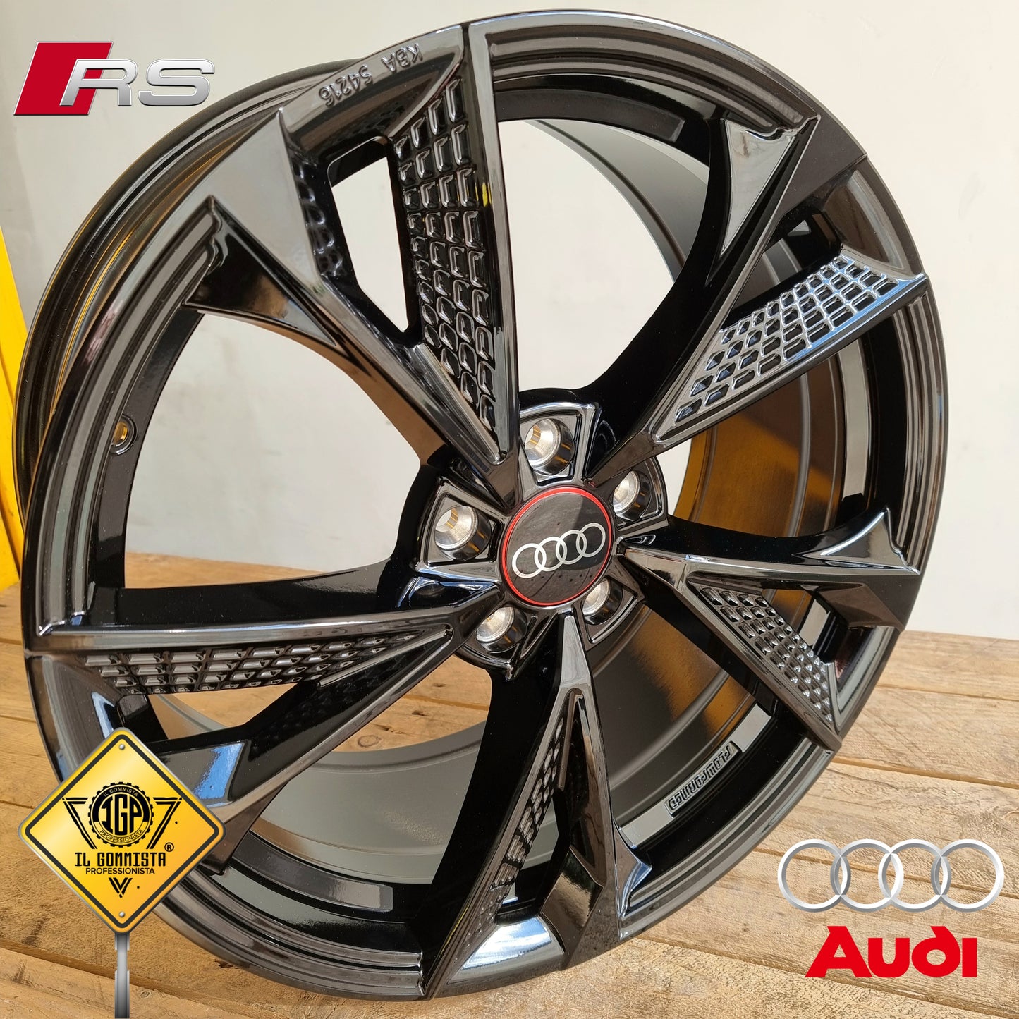 Rs6 KIT 4 Cerchi In Lega 19" Compatibili con Audi A3 A4 A6 TT Q2 Q3 Q4 Q5 E-tron Sportback Suv S-line