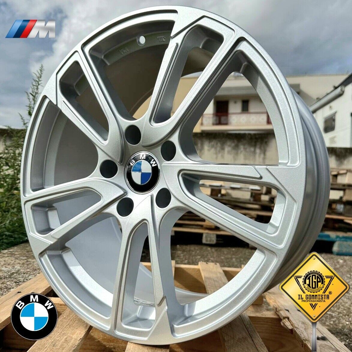 M-sport Kit 4 Cerchi 18" Differenziati Doppia Misura Compatibili con BMW serie 1 3 4 5 6 7 X1 X3 X4 Z3 Z4