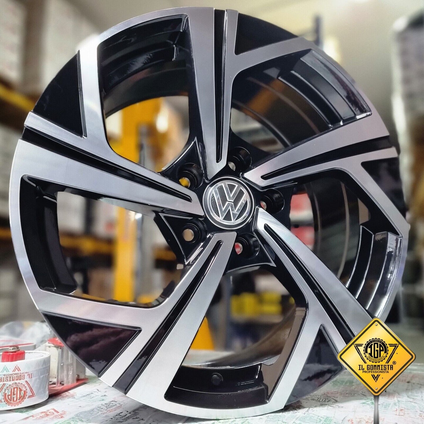 GTI KIT 4 Cerchi In Lega 7,5 x 17" Compatibili con Volkswagen Touran Arteon T-ROC Tiguan R Scirocco Golf 5 6 7 8