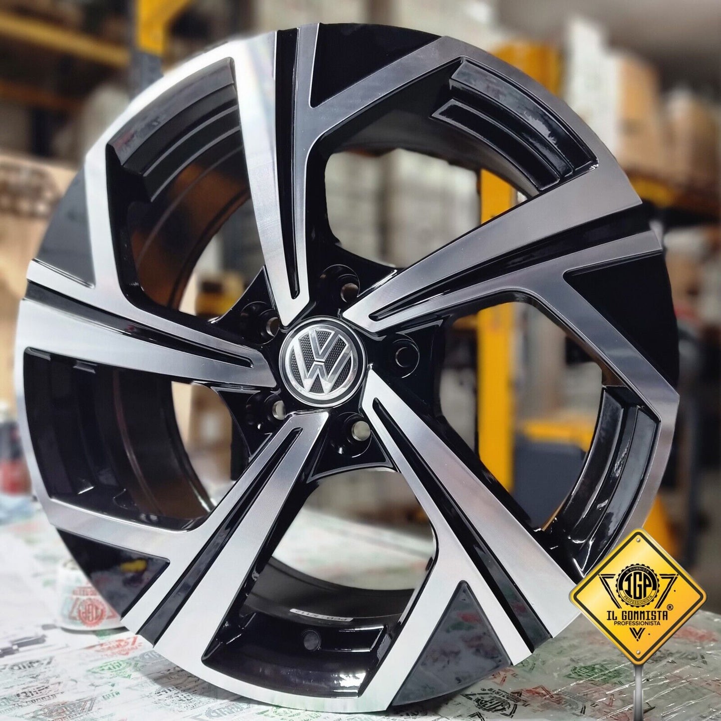 GTI KIT 4 Cerchi In Lega 7,5 x 17" Compatibili con Volkswagen Touran Arteon T-ROC Tiguan R Scirocco Golf 5 6 7 8