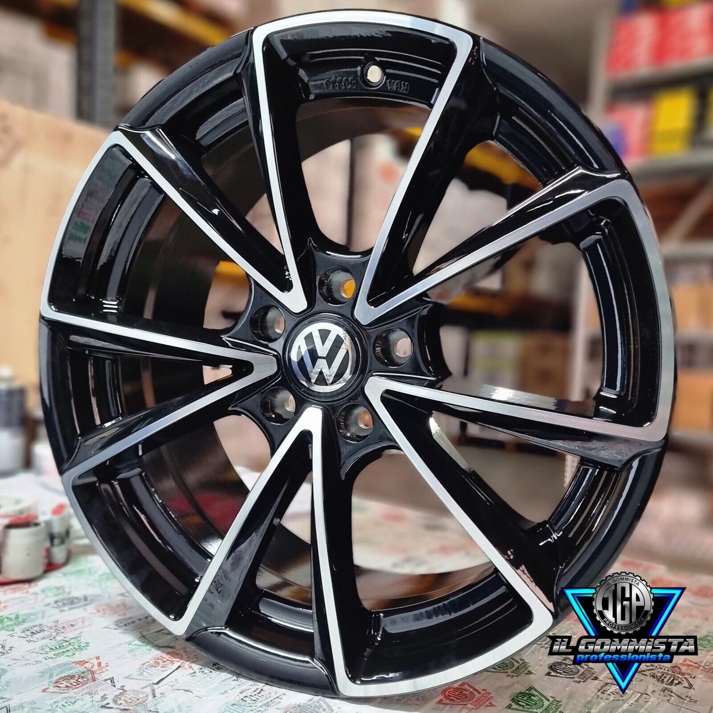 RS5 KIT 4 Cerchi In Lega 8 x 18" Compatibili con Volkswagen Golf 5 6 7 8 GTI GTD Arteon T-ROC Tiguan R Scirocco Passat