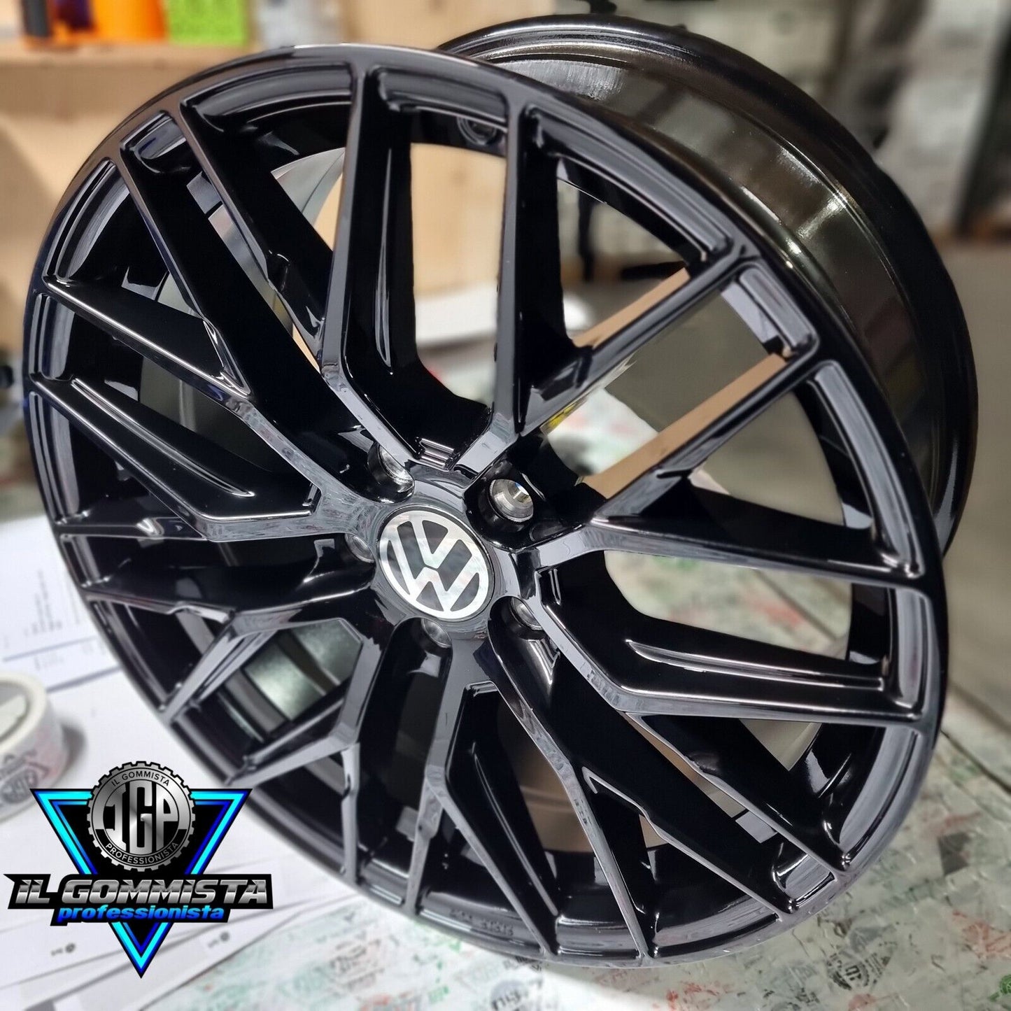 IGP RS4 KIT 4 Cerchi In Lega 19" Compatibili con Volkswagen Golf 5 6 7 8 GTD GTI 1K Arteon Beetle 5C1 Caddy + ID.3 ID.4 Maggiolino 5C1 + Passat T-ROC Tiguan Touran +