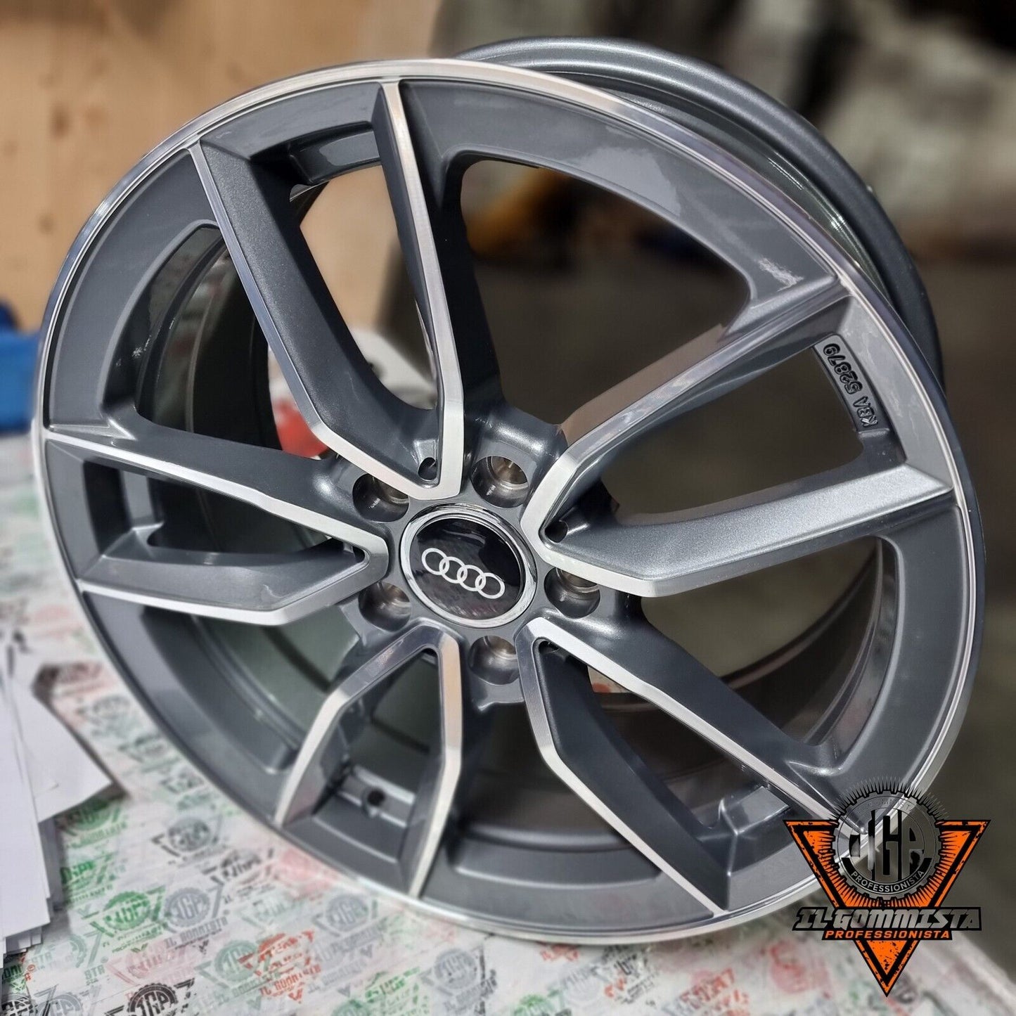 IGP21 KIT 4 Cerchi In Lega 18" Compatibili con udi A3 A4 Q2 Q3 Q5 e-Tron S-line color Total BLACK Audi Q2 Type GA + Q3 8U F3 RSQ3 + Audi A3 S3 Type 8P 8V 8YA S-line