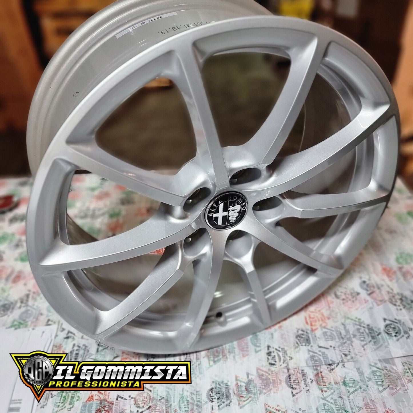 KIT 4 Cerchi In Lega Originali FCA 7,5j x 17" Compatibili con Alfa Romeo Giulietta 159 Brera Stelvio Tonale + 500 X Fiat Croma Saab 9.3 Hyper Silver