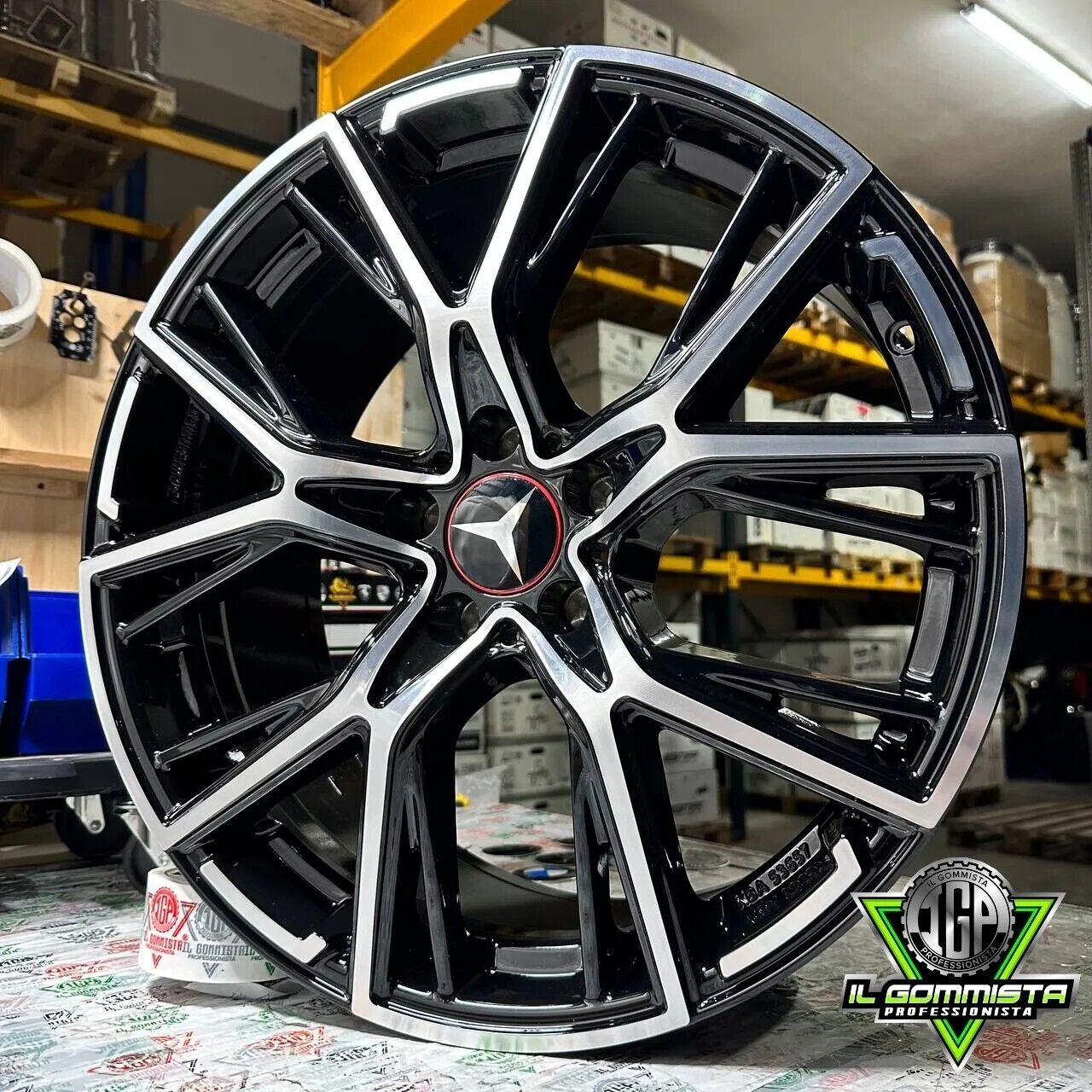 B4 KIT 4 Cerchi In Lega 8,5 x 19" Compatibili con Mercedes Classe A B C E CLA GLA GLB GLC R M S Vito Viano