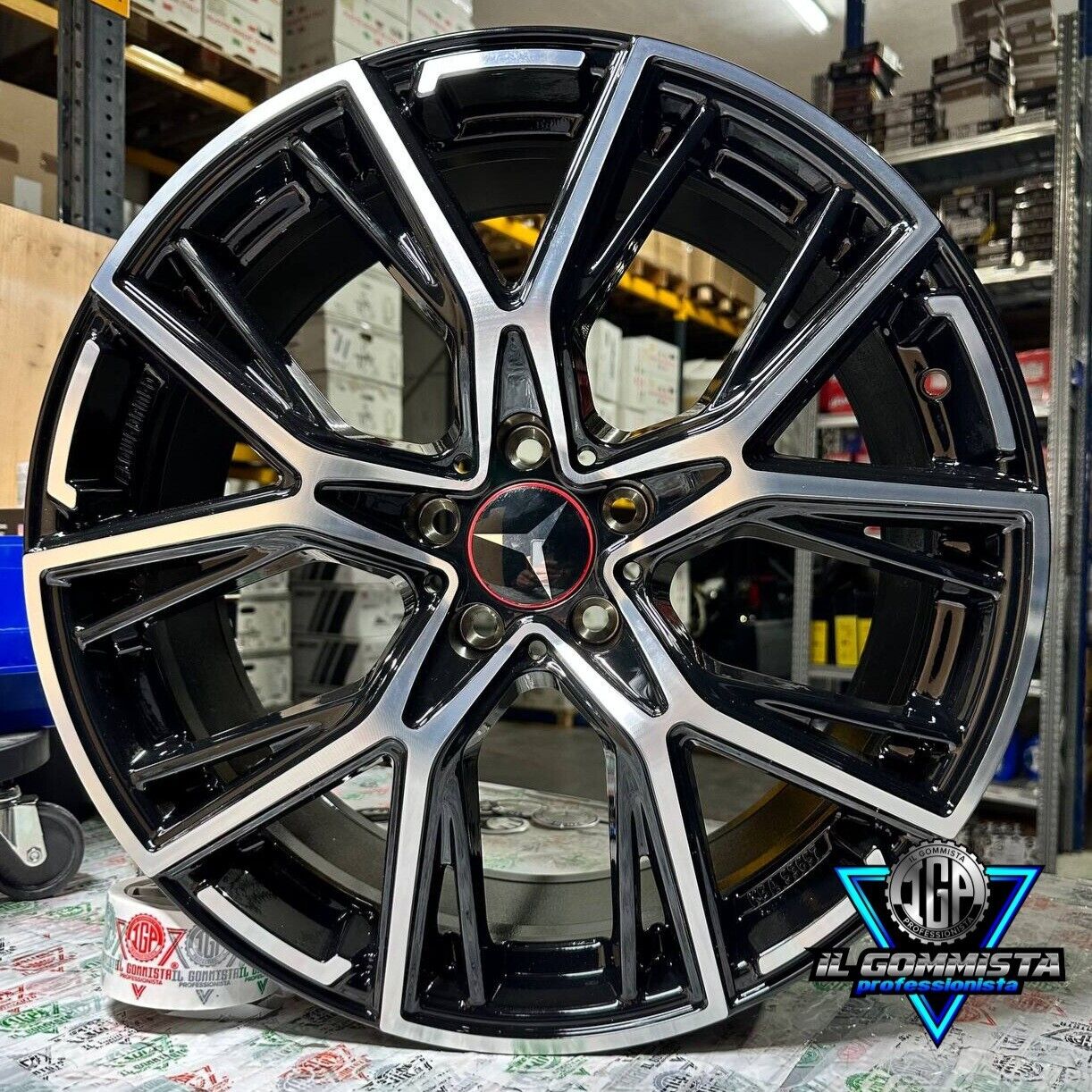B4 KIT 4 Cerchi In Lega 8,5 x 19" Compatibili con Mercedes Classe A B C E CLA GLA GLB GLC R M S Vito Viano