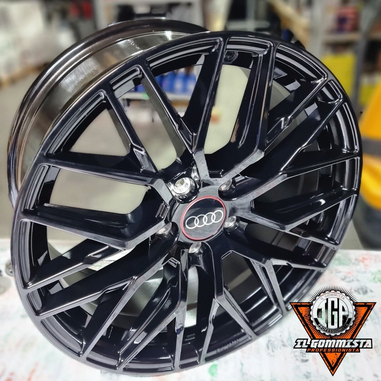 IGP RS4 KIT 4 Cerchi In Lega 17" Compatibili con udi A3 A4 Q2 Q3 Q5 e-Tron S-line Audi Q2 Type GA + Q3 8U F3 RSQ3 + Audi A3 S3 Type 8P 8V 8YA S-line
