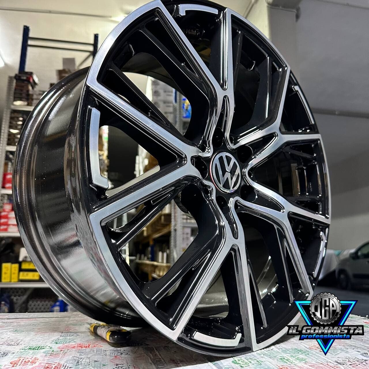 B4 KIT 4 Cerchi In Lega 8,5 x 19" Compatibili con Volkswagen Arteon T-ROC Tiguan R Scirocco Golf 5 6 7 8