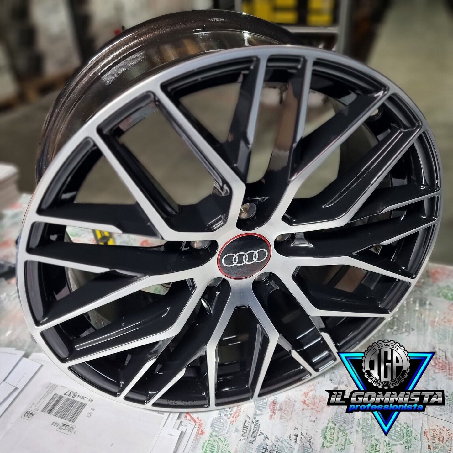 IGP RS4 KIT 4 Cerchi In Lega 17" Compatibili con udi A3 A4 Q2 Q3 Q5 e-Tron S-line Audi Q2 Type GA + Q3 8U F3 RSQ3 + Audi A3 S3 Type 8P 8V 8YA S-line