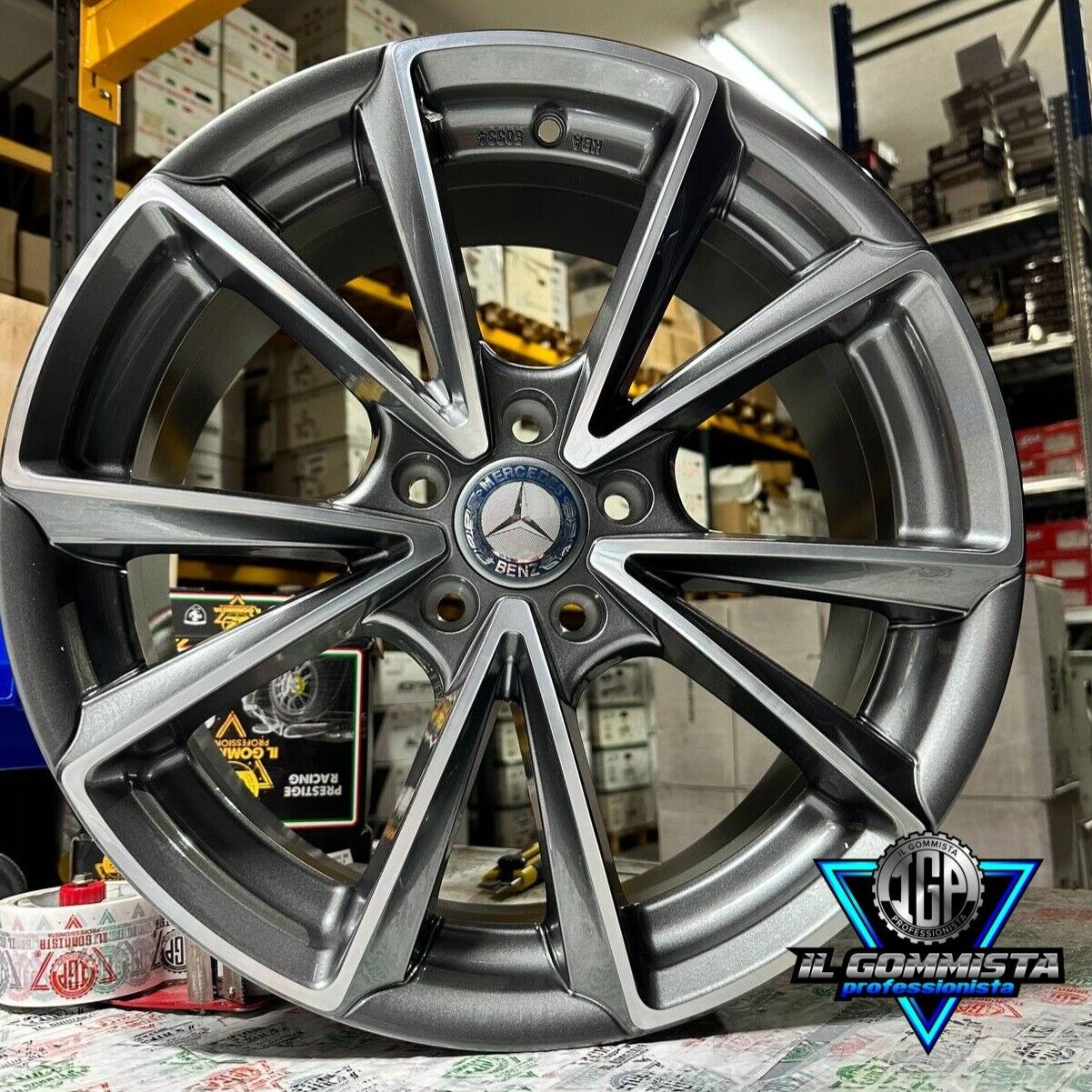 IGP A5 KIT 4 Cerchi In Lega 8 x 18" Compatibili con Mercedes Classe A B C E CLA GLA GLB GLC R M S Vito Viano AMG