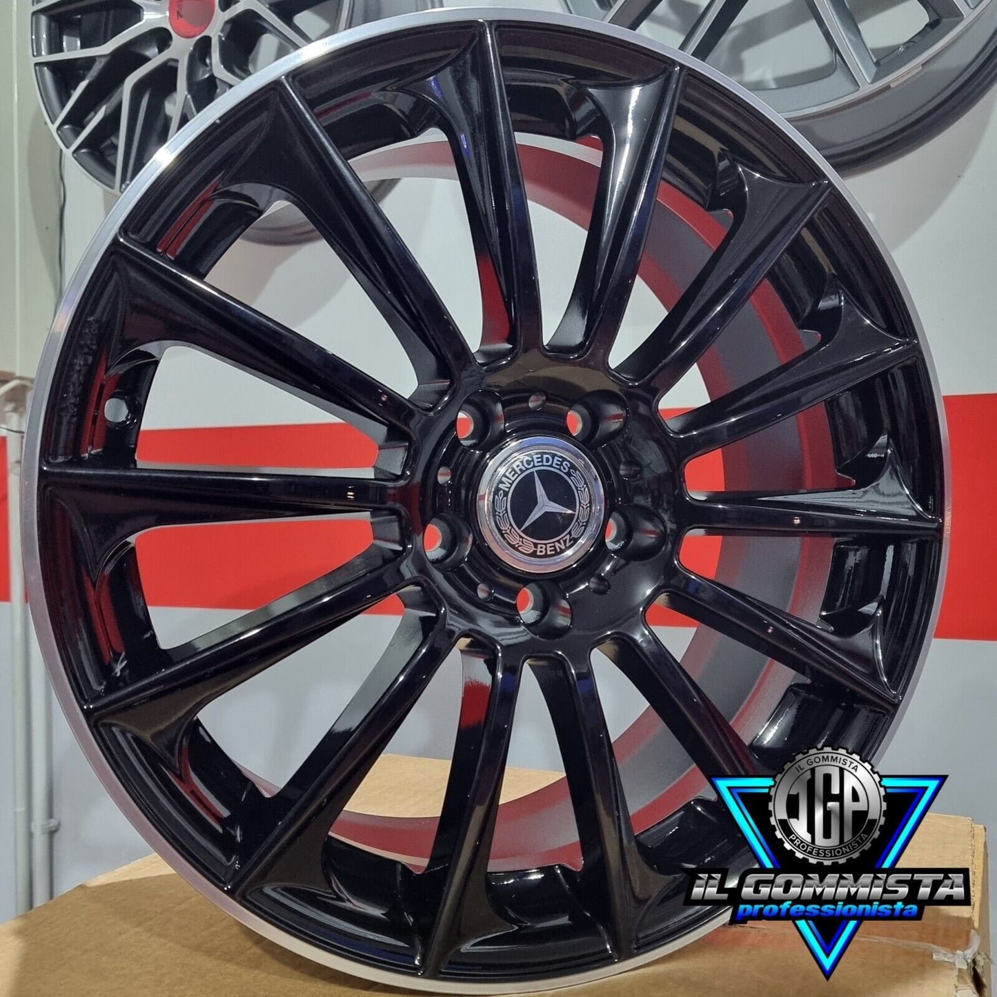 IGP KIT 4 Cerchi In Lega 18" Compatibili con Mercedes Classe A W169 176 177 AMG classe + B W245 246 247 AMG + CLA + Classe C W205 CLA W117 118 + CLA GLA GLB GLC Classe E + V 639 Viano Vito 447 NCC